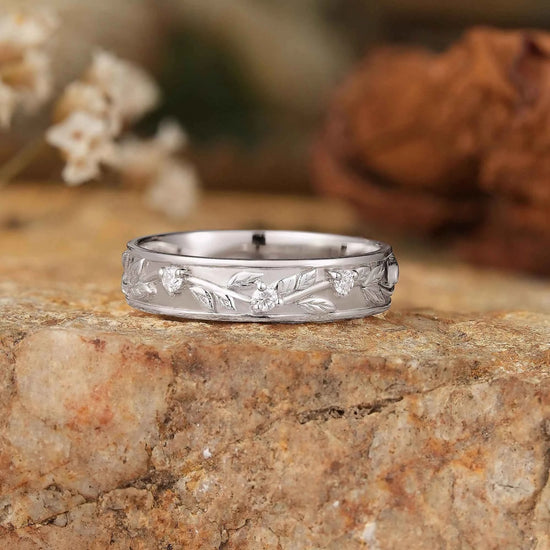 Men's Moissanite Leaf Band - Atticus