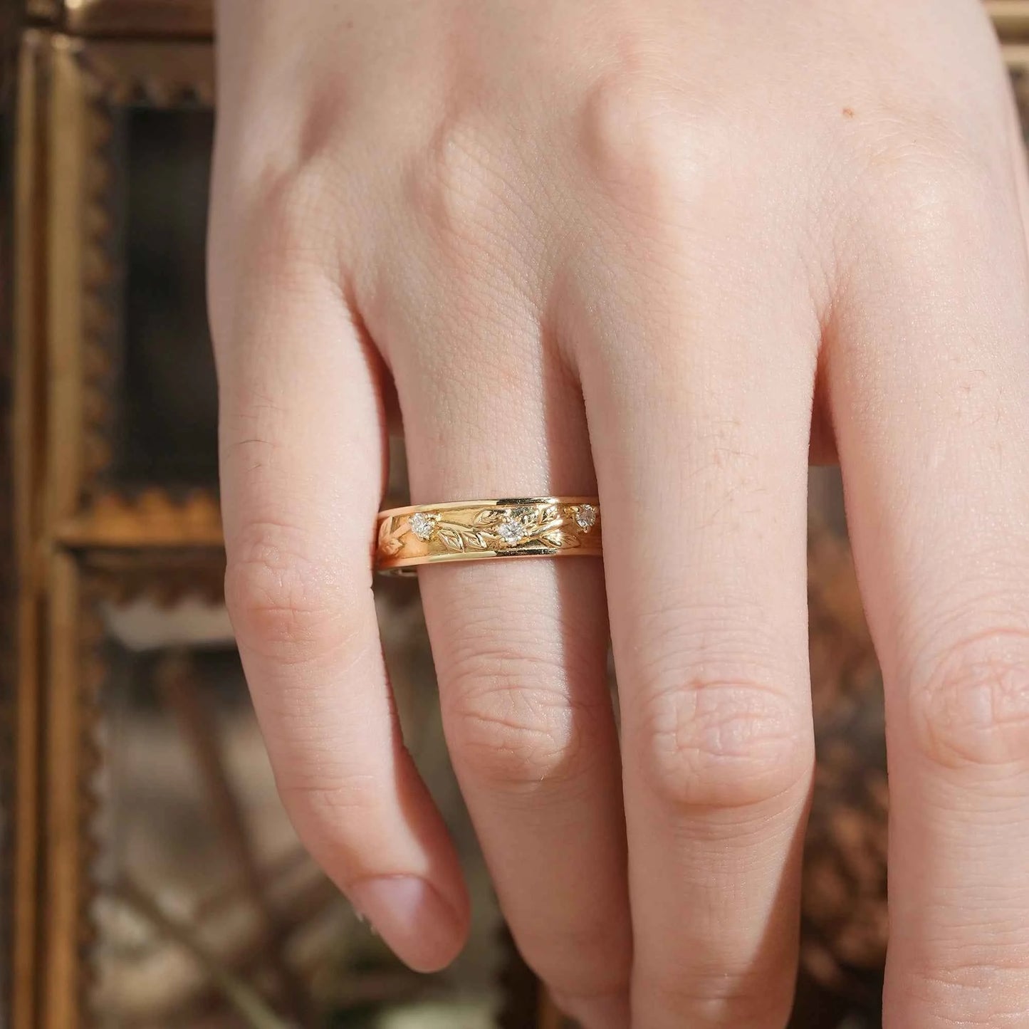 Men's Moissanite Leaf Band - Atticus