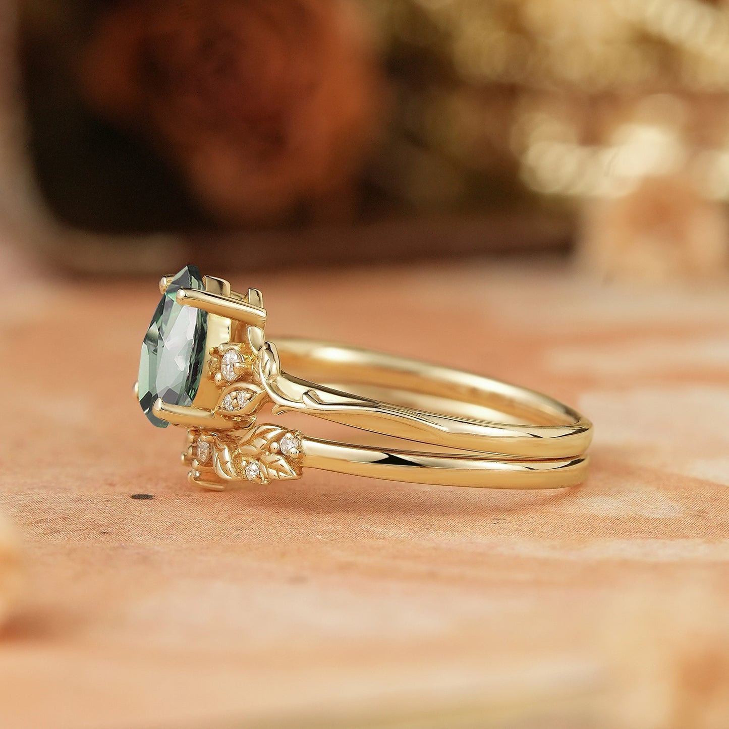 GemsMagic Pear Green Sapphire Leaf Inspired Bridal Ring Set