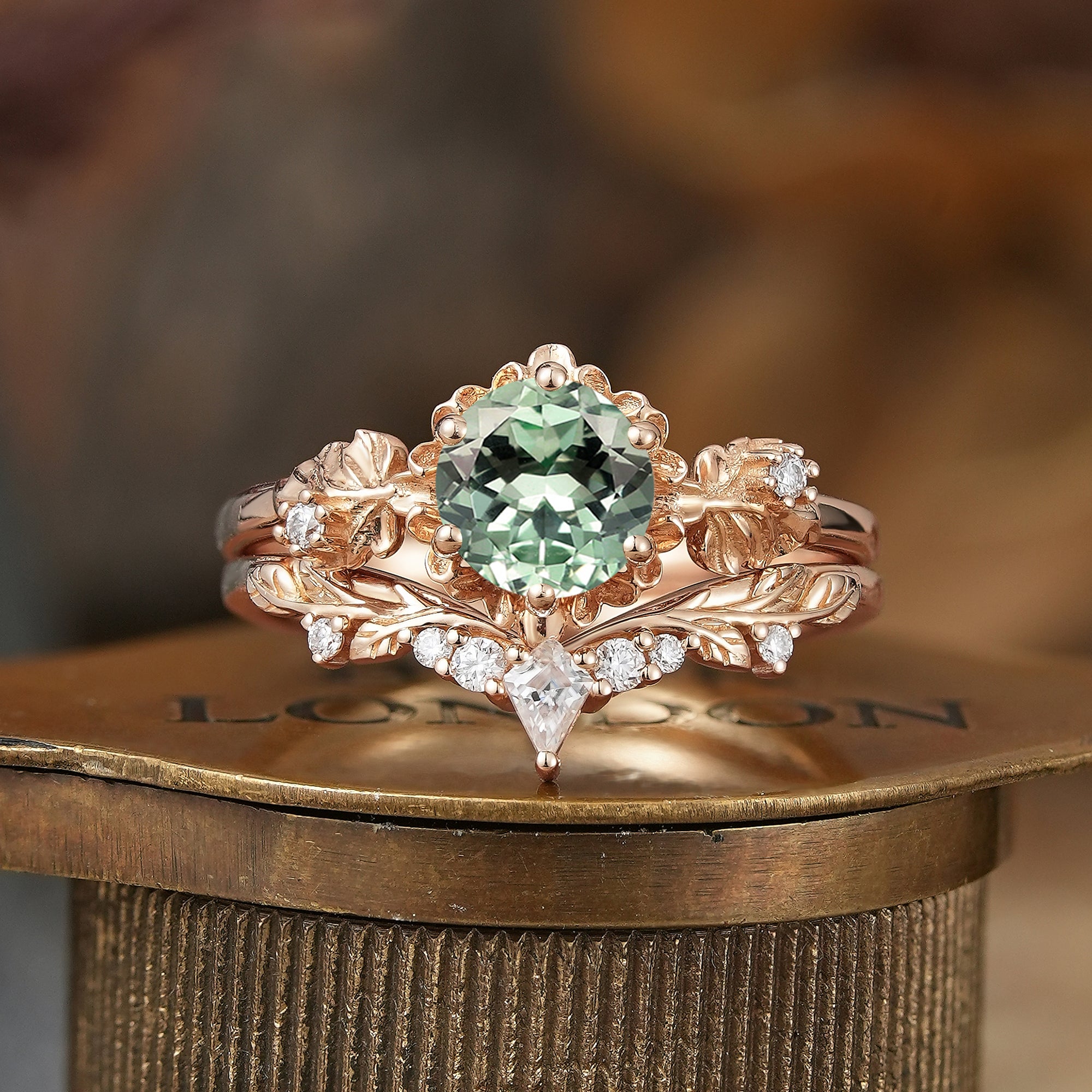 Round Cut Green Sapphire Nature Inspired Bridal Ring Set - Leora