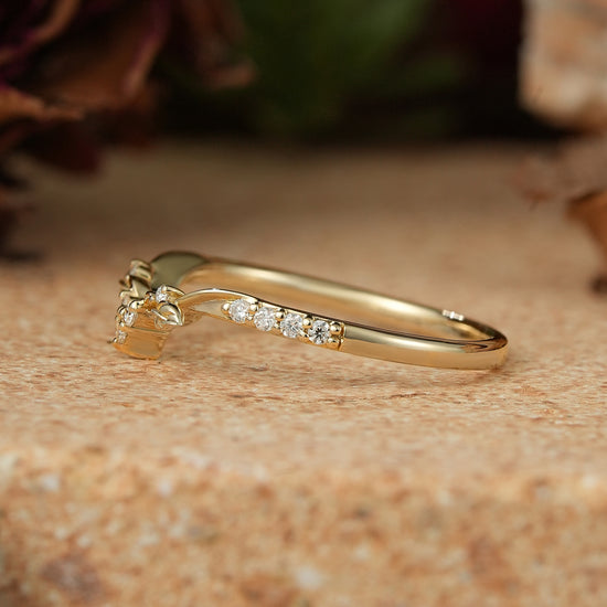 Moissanite Leaf And Stag Inspired Curved Wedding Ring