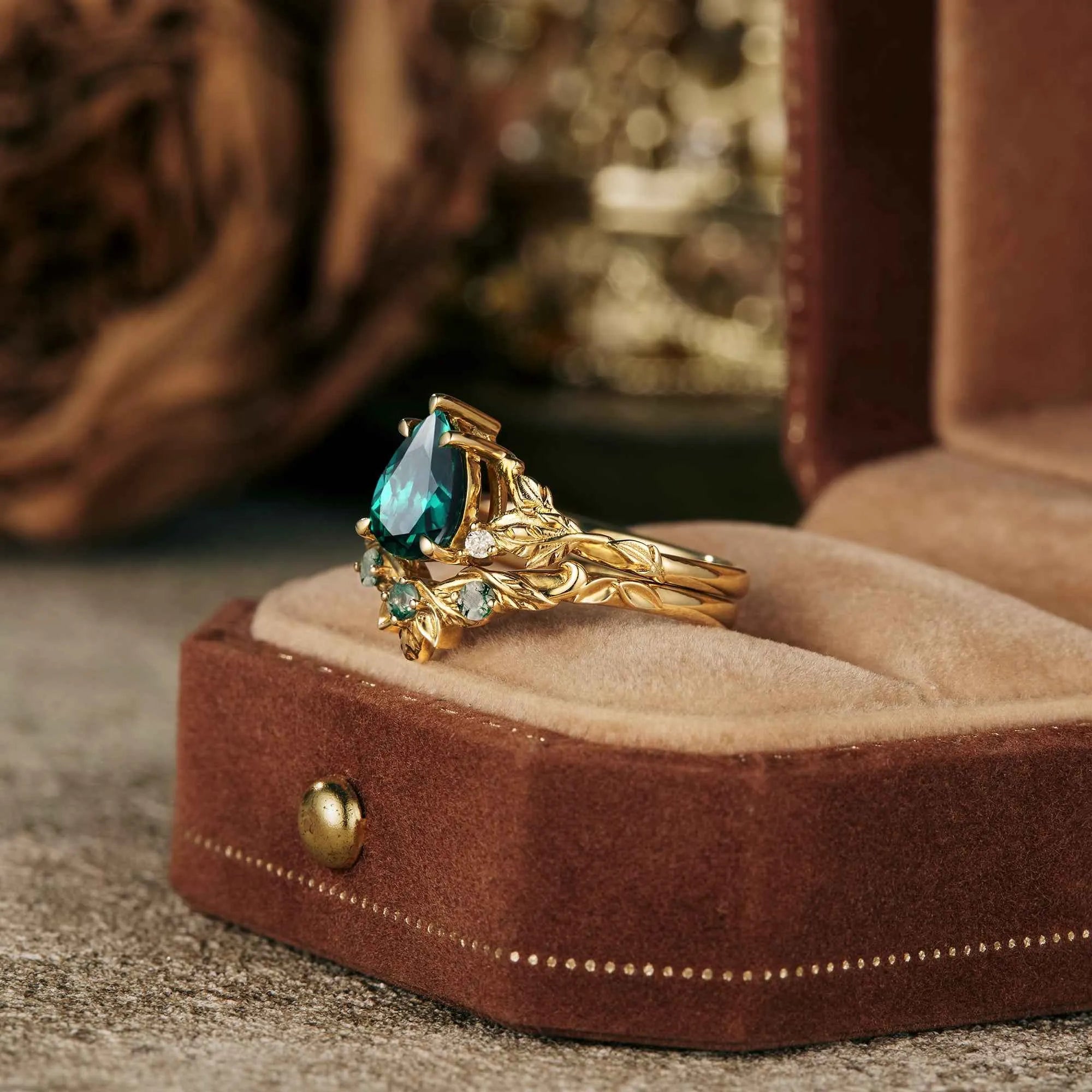 African Violet Inspired Engagement Ring Set 2pcs - GemsMagic - GemsMagic