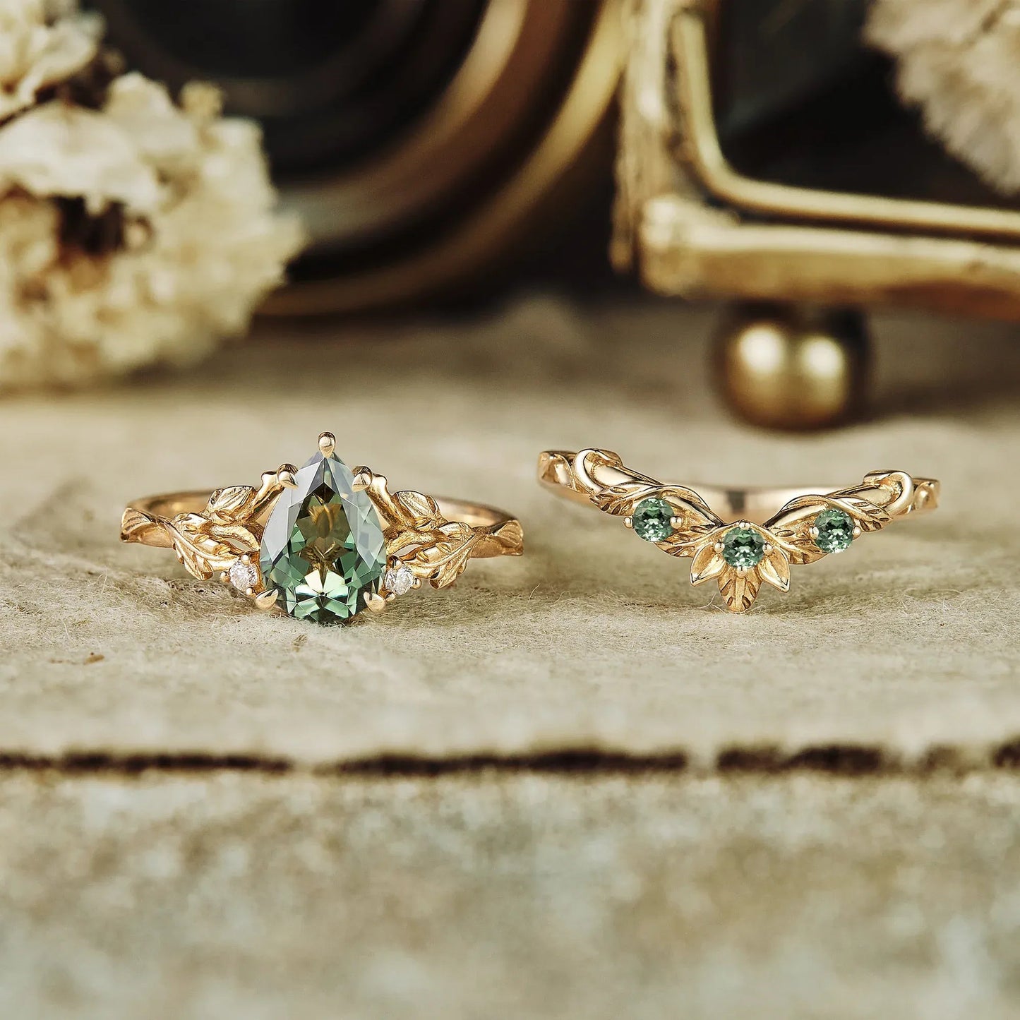 African Violet Inspired Green Sapphire Engagement Ring Set 2pcs - Amara - GemsMagic - GemsMagic