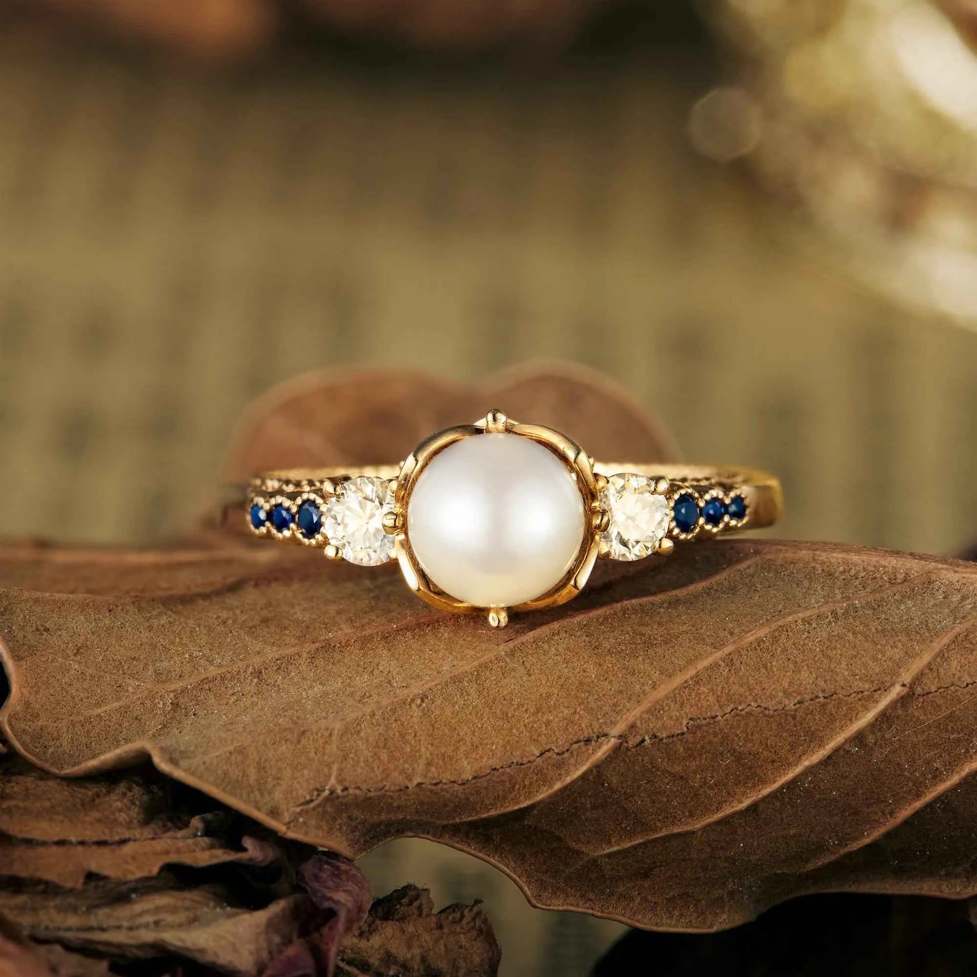 Akoya Pearl Peekaboo Promise Ring - GemsMagic - GemsMagic