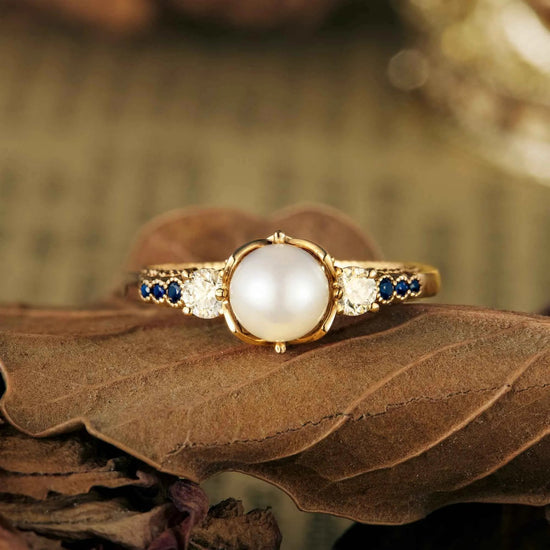 Akoya Pearl Peekaboo Promise Ring - GemsMagic - GemsMagic