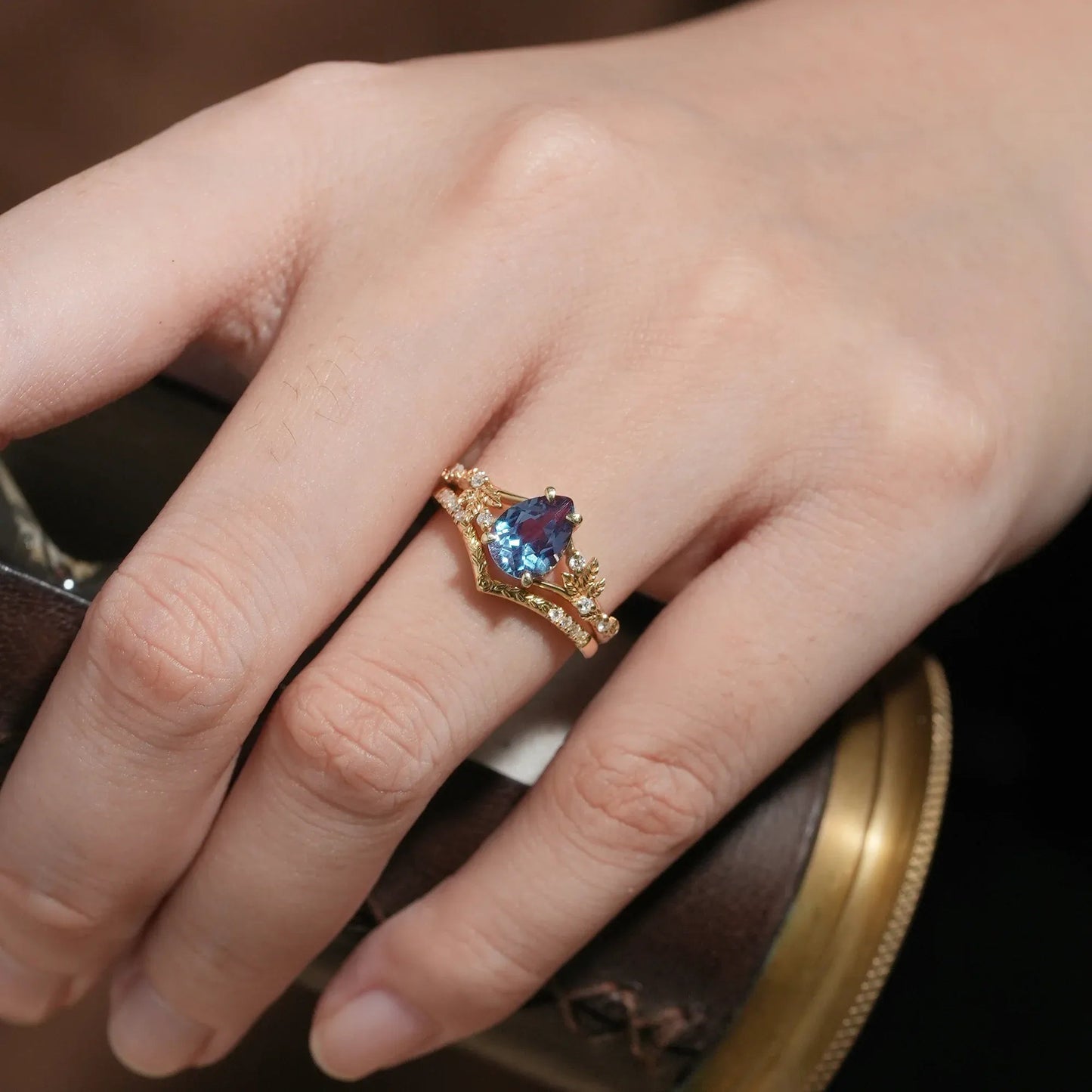 Alexandrite Engagement Ring Set 2pcs - Cressida - GemsMagic