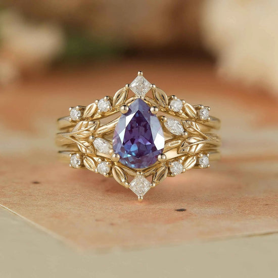 Alexandrite & Moissanite Enhancer Ring Set 2pcs - Selene - GemsMagic