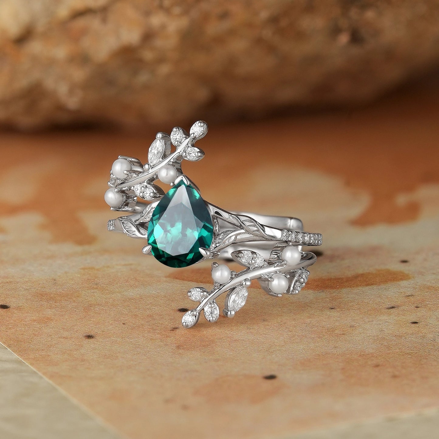 Aphrodite's Enchanted Vine | Emerald & Pearl Leaf Ring Set - Juniper - GemsMagic