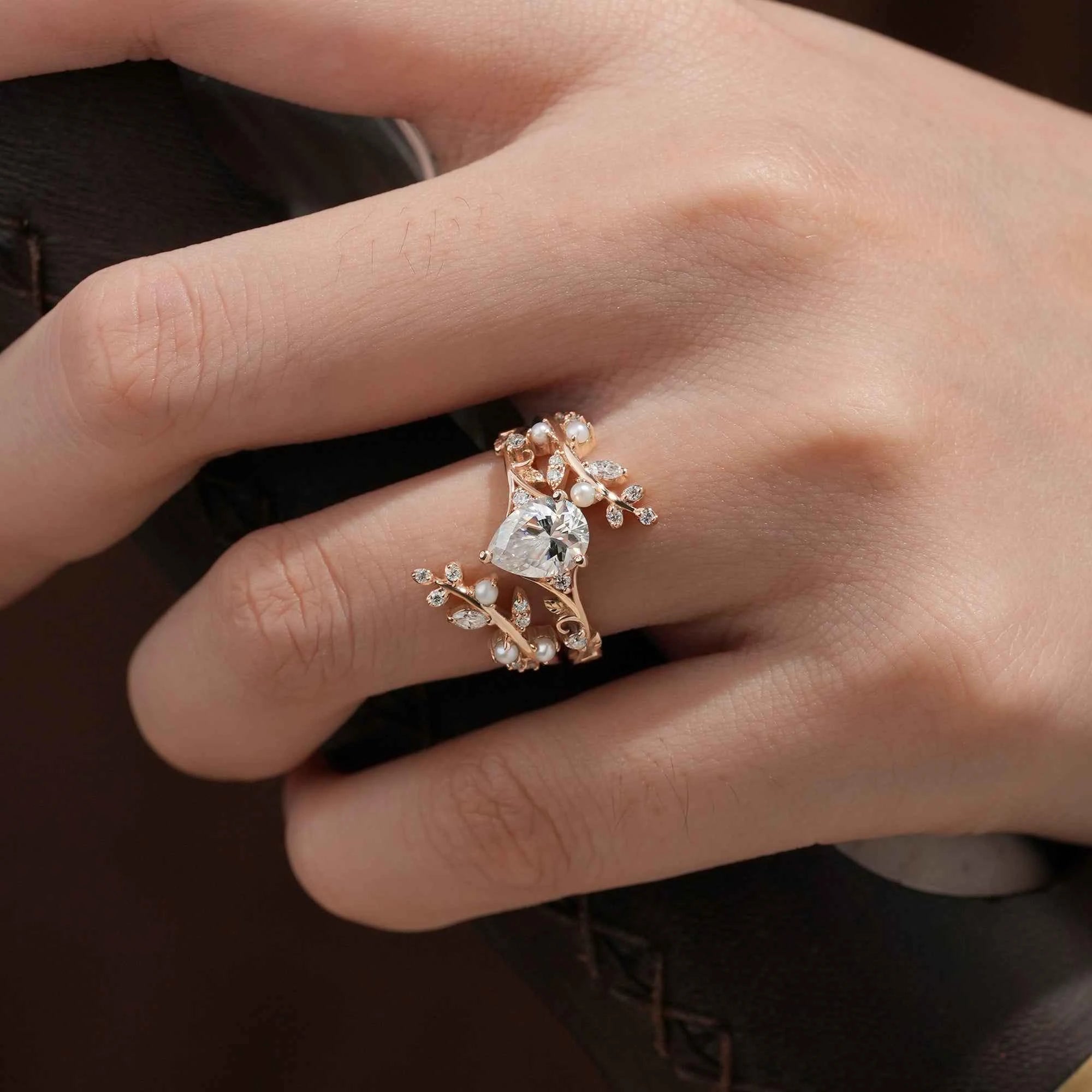 Aphrodite's Enchanted Vine | Moissanite & Pearl Ring Set - Siobhan - GemsMagic