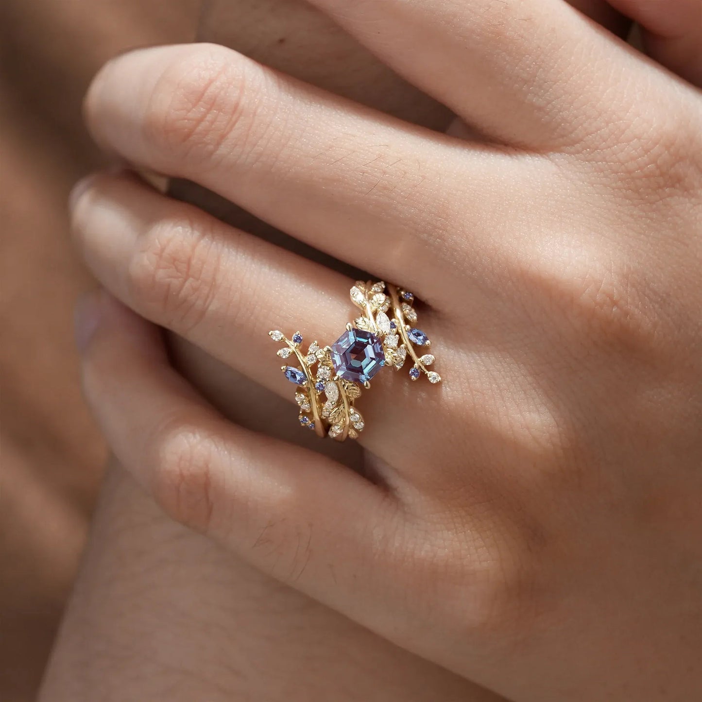 Aphrodite's Hexagon Cut Alexandrite Asymmetric Leaf Enhancer Ring Set - Eliza - GemsMagic