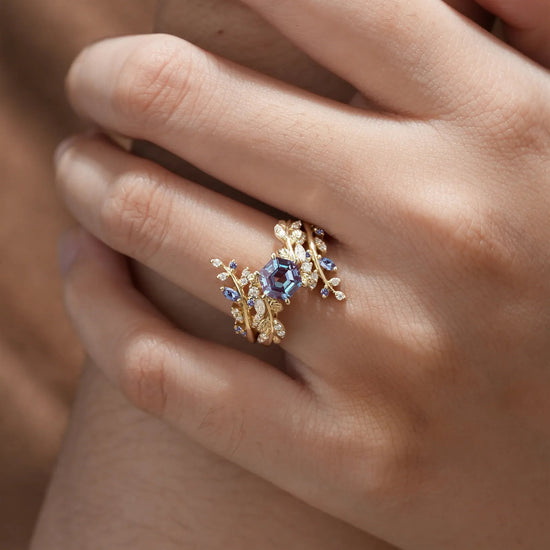 Aphrodite's Hexagon Cut Alexandrite Asymmetric Leaf Enhancer Ring Set - Eliza - GemsMagic