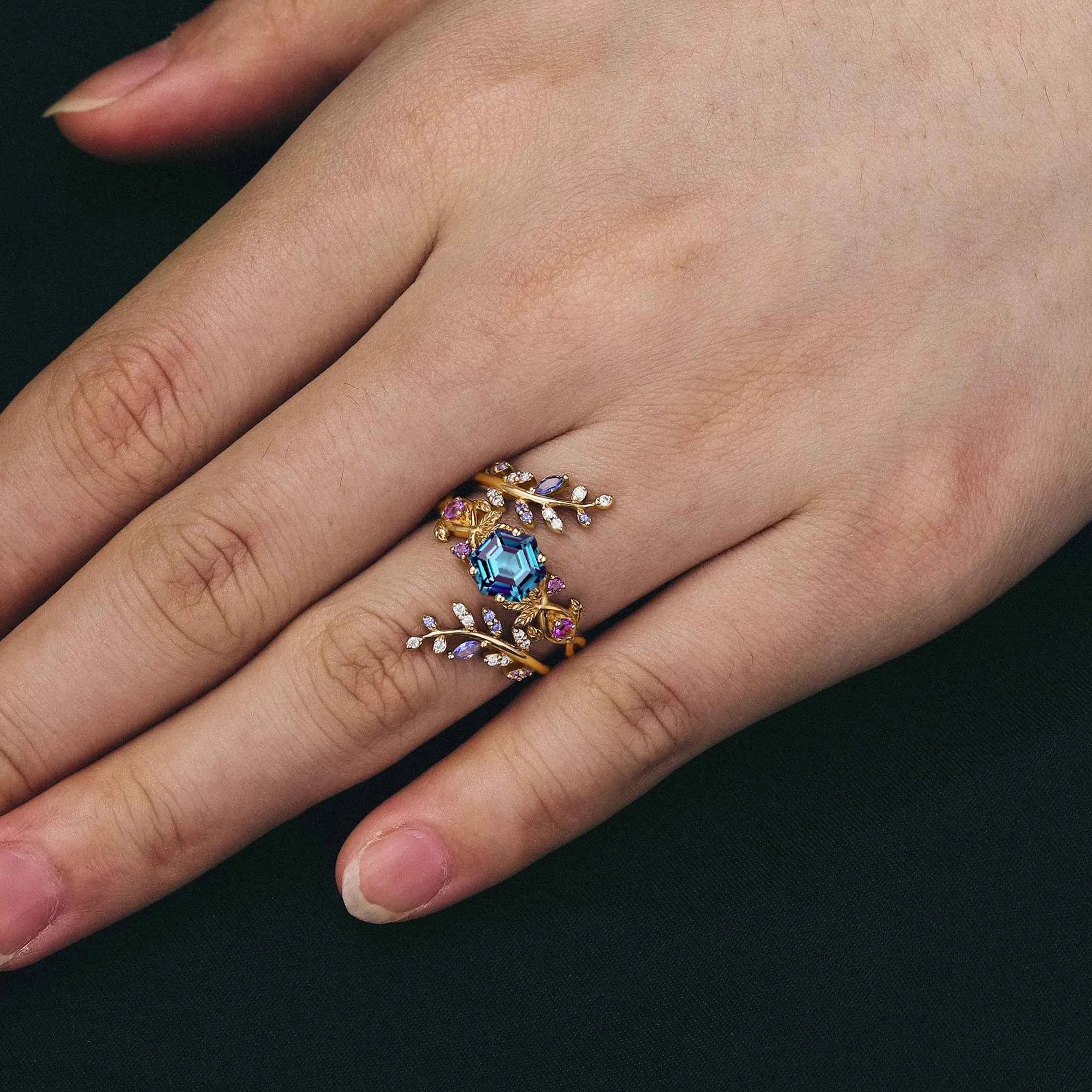 Aphrodite's Rhododendron Catawbiense Inspired Alexandrite Ring Set - Thala - GemsMagic