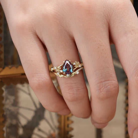 Artisan Asymmetrical Alexandrite Leaf Bridal Set - GemsMagic