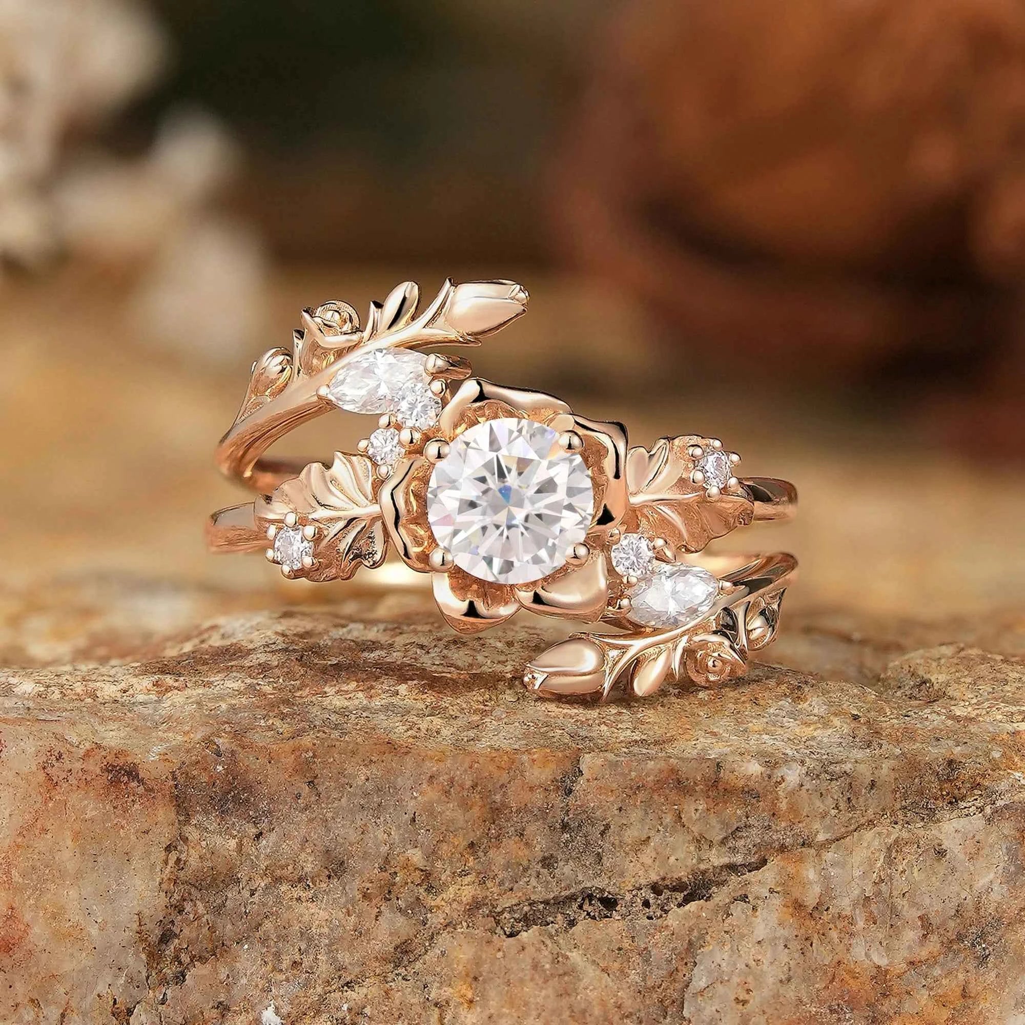 Blooming Rose Moissanite with Rose Buds Ring Set - Yuna - GemsMagic