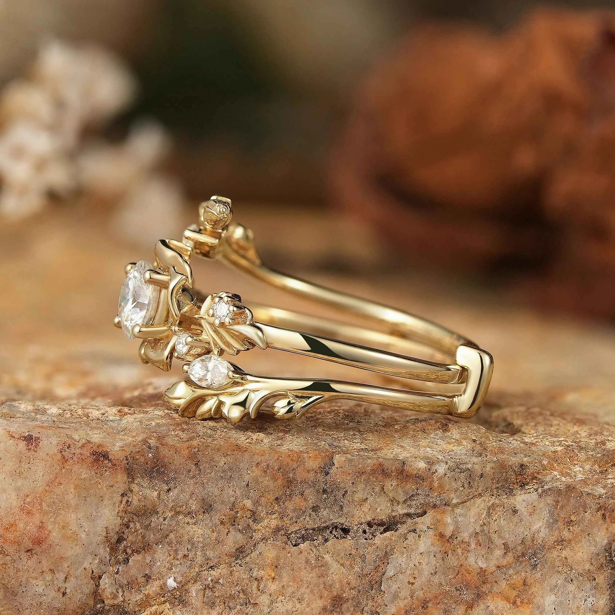 Blooming Rose Moissanite with Rose Buds Ring Set - Yuna - GemsMagic