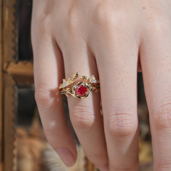 Blooming Rose: Ruby with Black Onyx Ring Set 2pcs - Neriah - GemsMagic