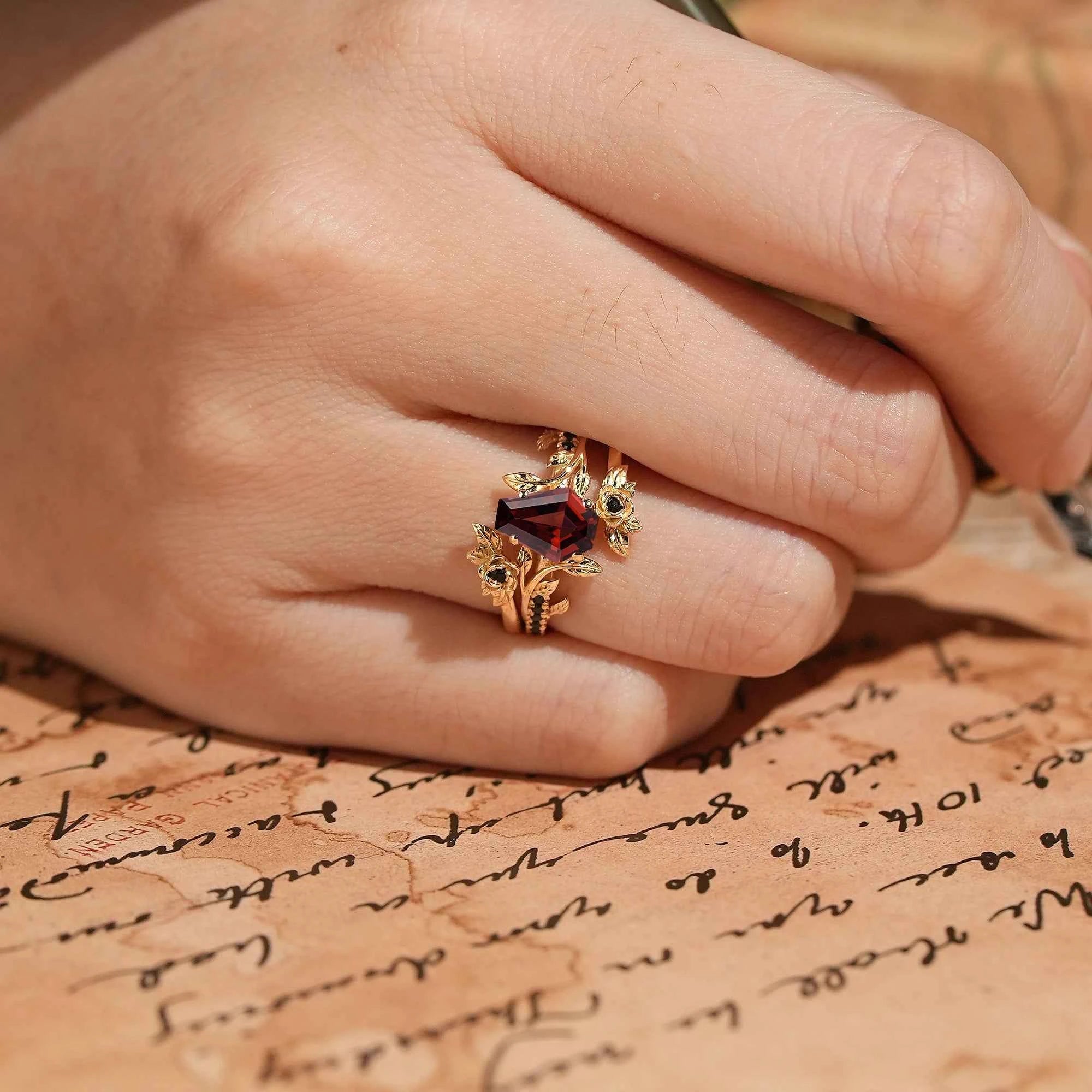 Coffin Cut Garnet And Black Onyx Floral Enhancer Ring Set - Rose Blossom - GemsMagic