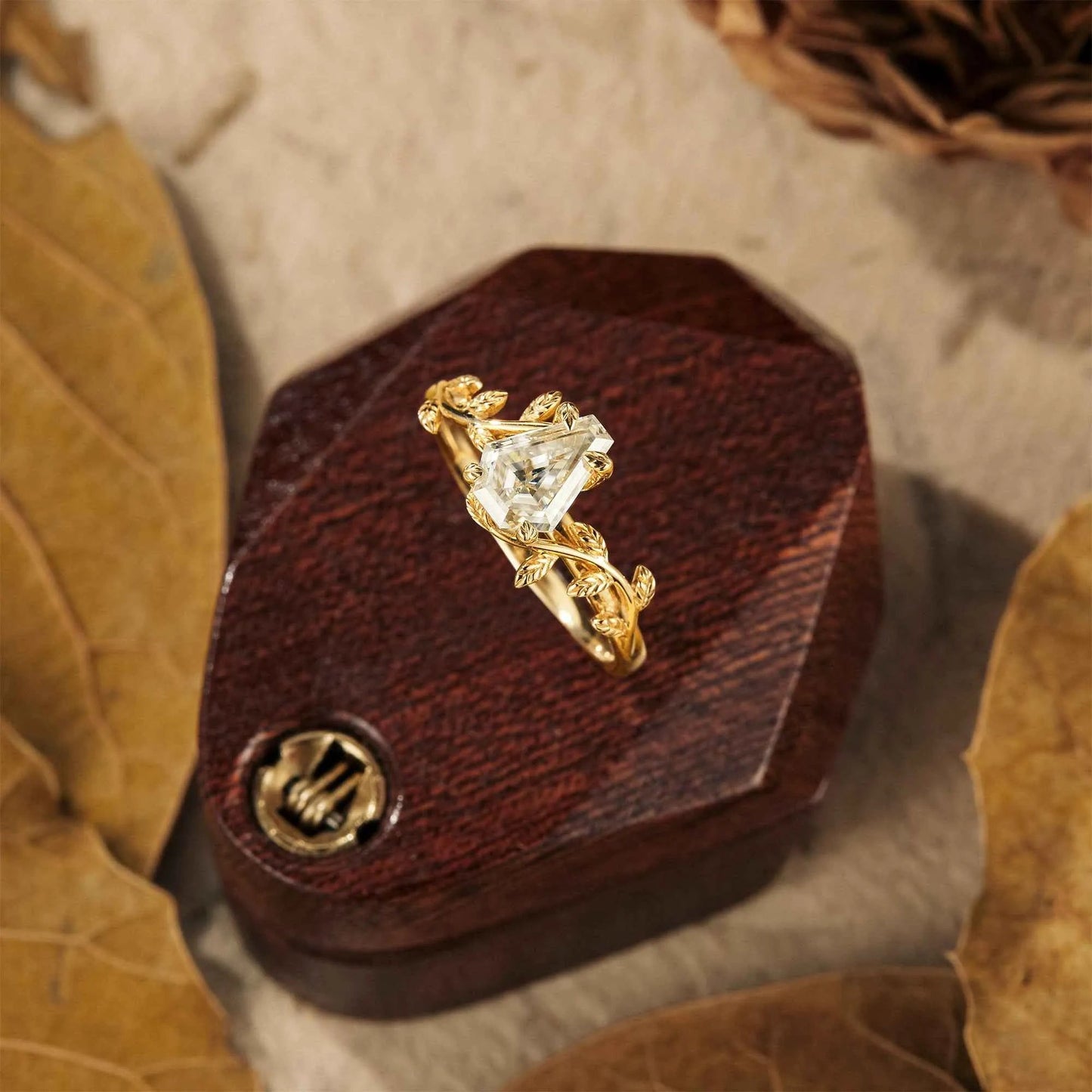 Coffin Shaped Moissanite Cluster Leaf Branch Engagement Ring - GemsMagic - GemsMagic