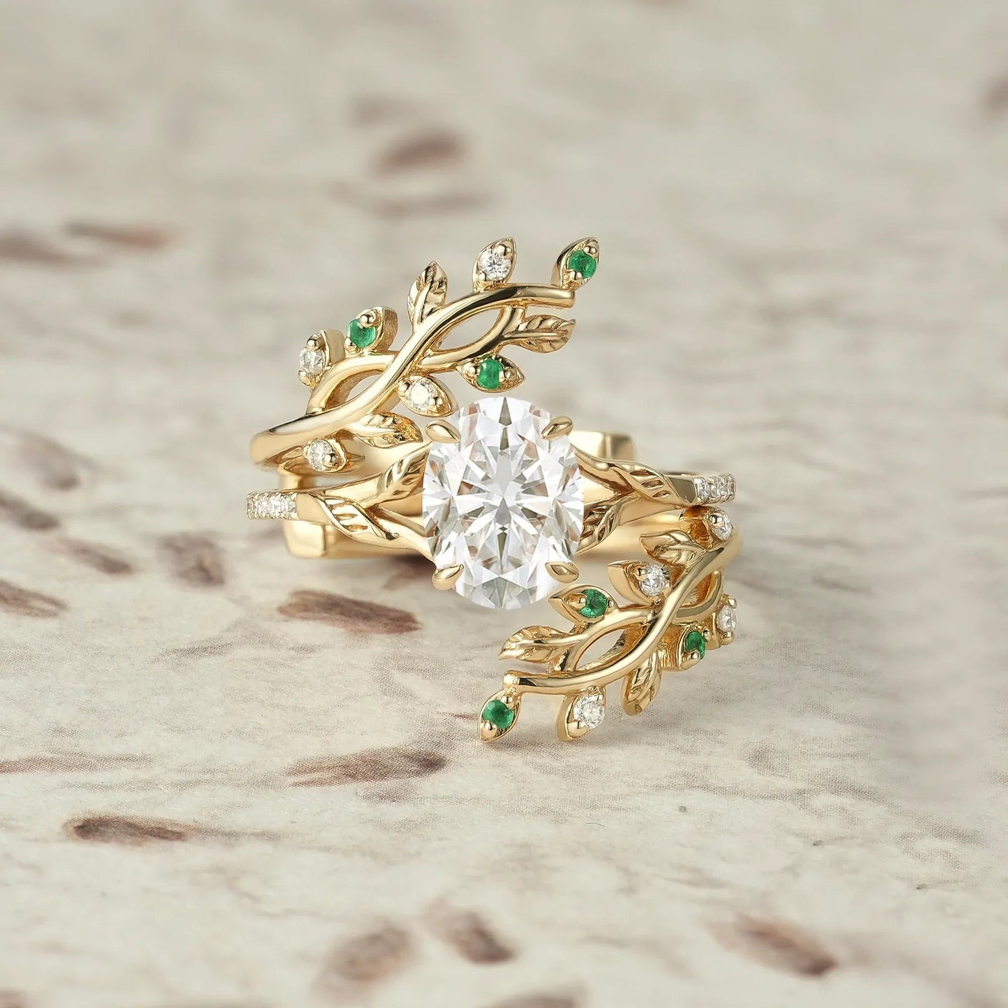 Cross Vine Moissanite and Emerald Ring Set - Valentina - GemsMagic