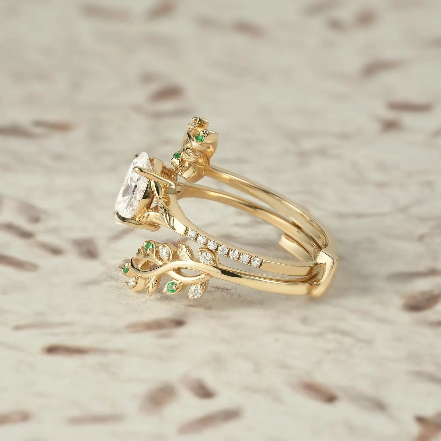 Cross Vine Moissanite and Emerald Ring Set - Valentina - GemsMagic