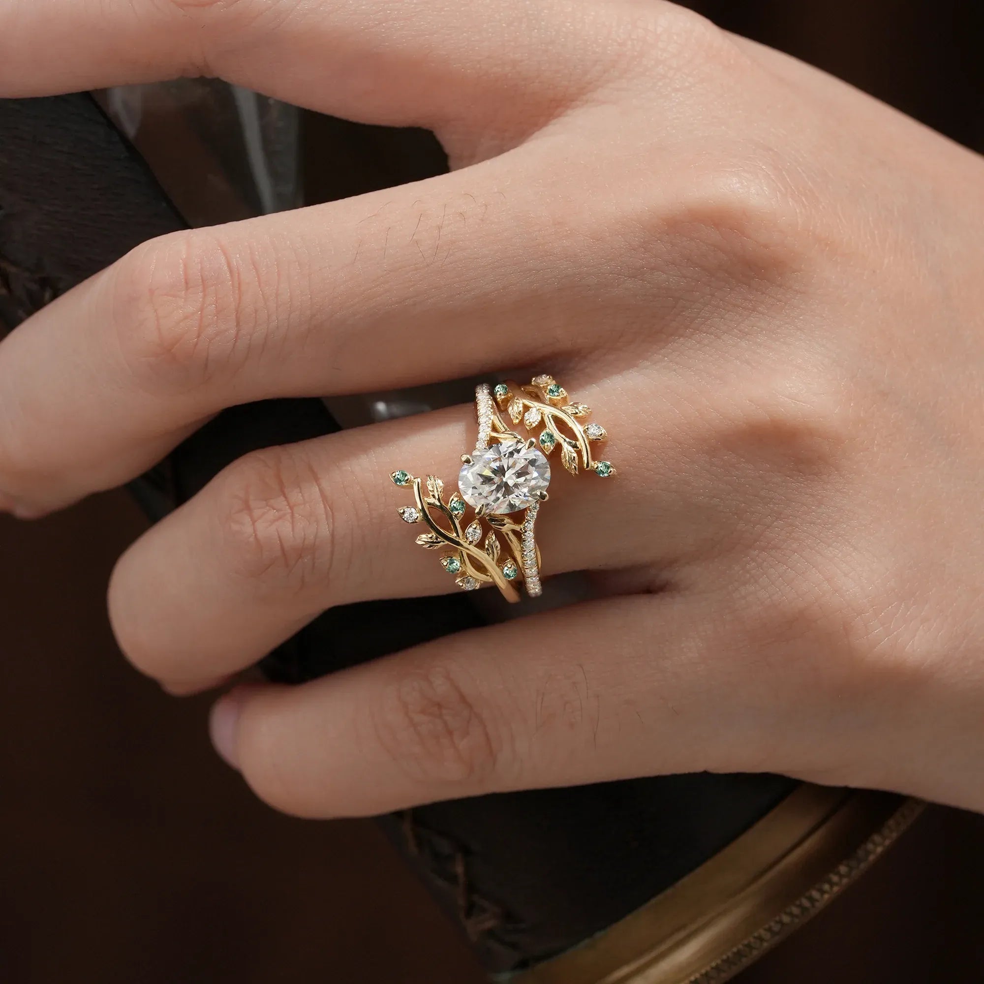 Cross Vine Moissanite and Green Sapphire Ring Set - Lillian - GemsMagic