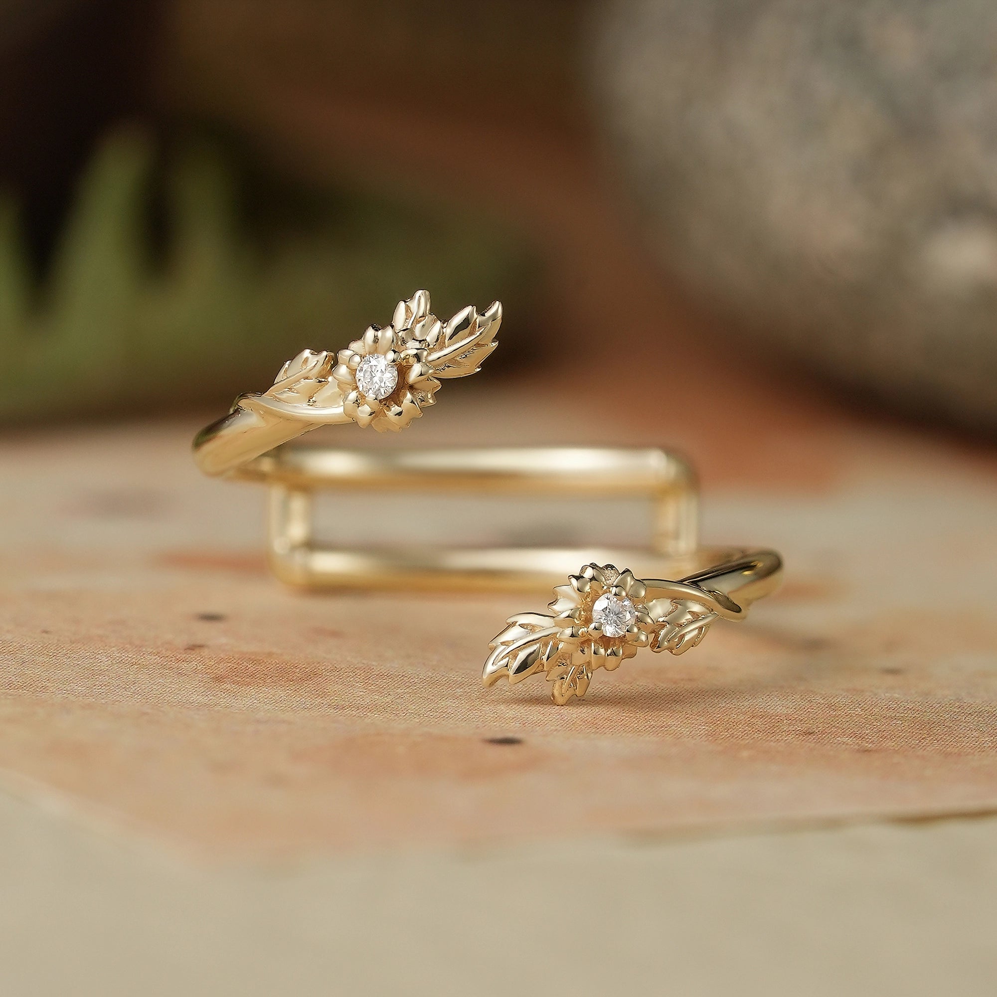 Daisy Inspired Moissanite Enhancer Wedding Band - Zephyrine - GemsMagic