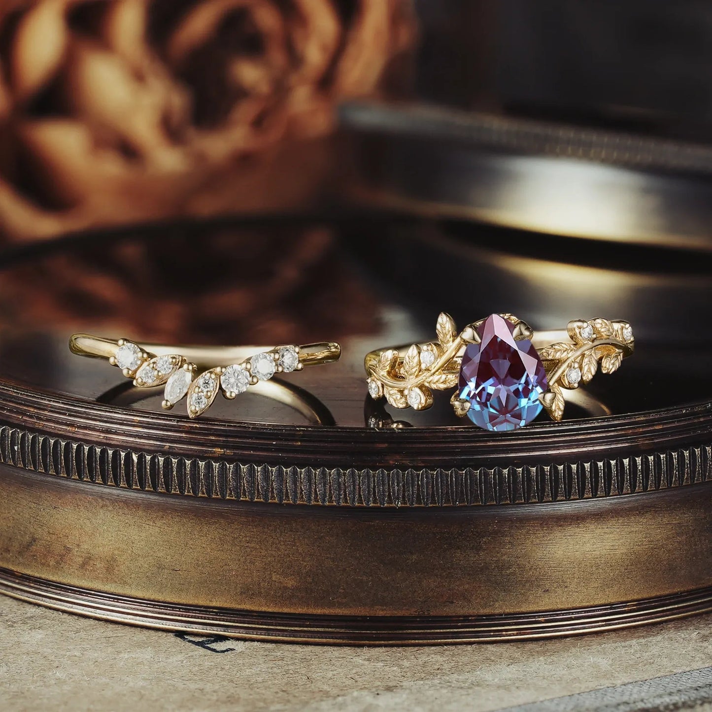 Dancing Leaf: Alexandrite Elegance Ring Set - Juliet - GemsMagic