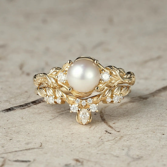 Embrace of Nature: Pearl Leaf Ring Set - GemsMagic