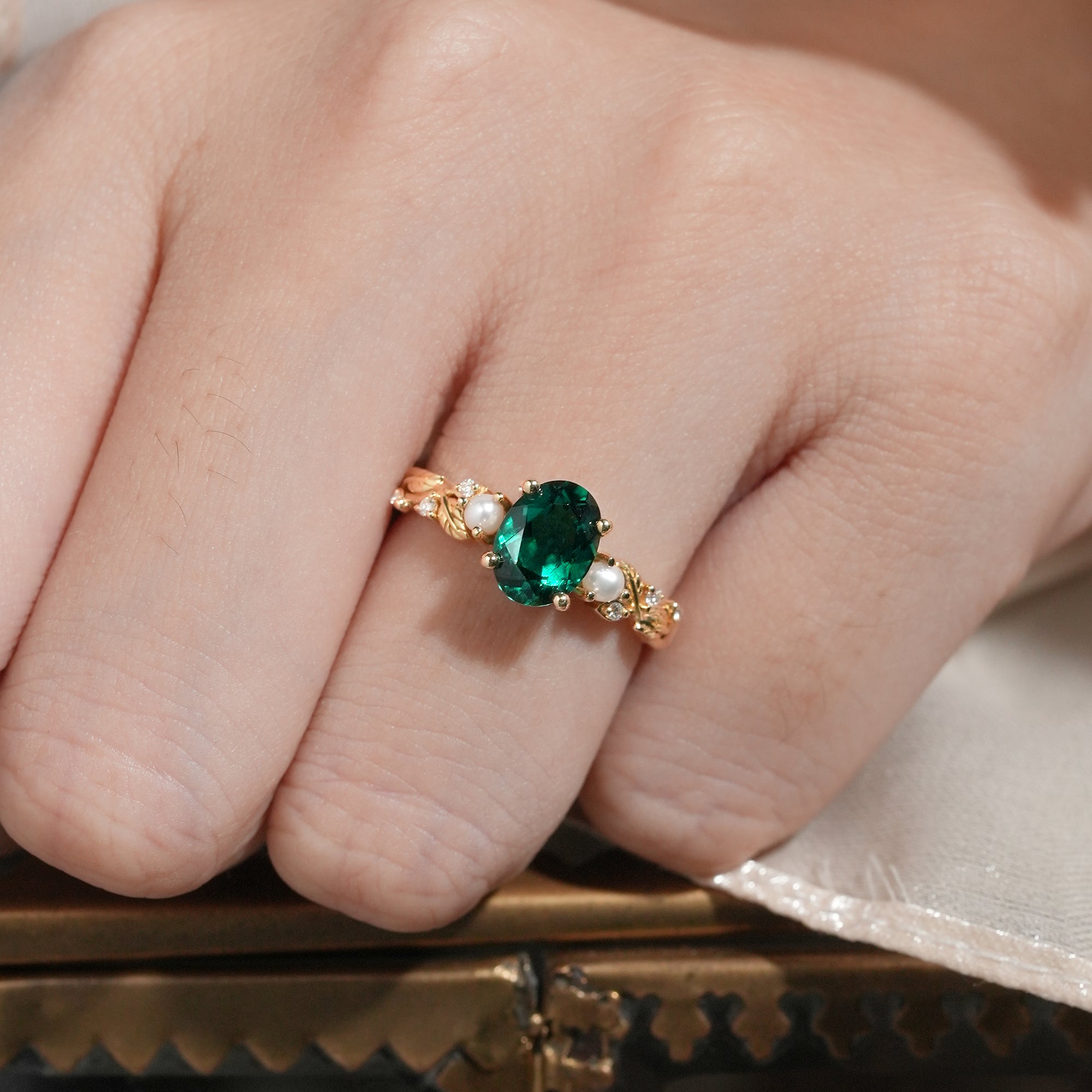 Emerald Leaf Vine Ring with Pearls & Moissanite - Orla (925 Silver) - GemsMagic