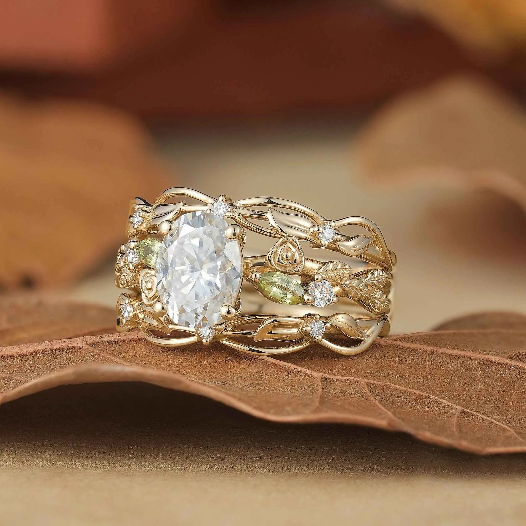 Floral Design Moissanite & Peridot Ring Set - Alba - GemsMagic
