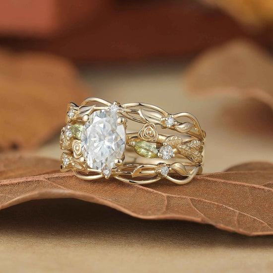 Floral Design Moissanite & Peridot Ring Set - Alba - GemsMagic