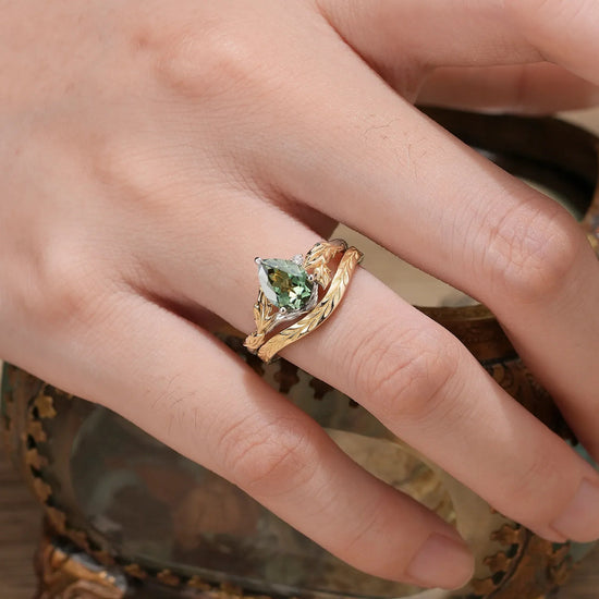Forest Whispers: Leaf and Wood Pattern Green Sapphire Ring Set - GemsMagic