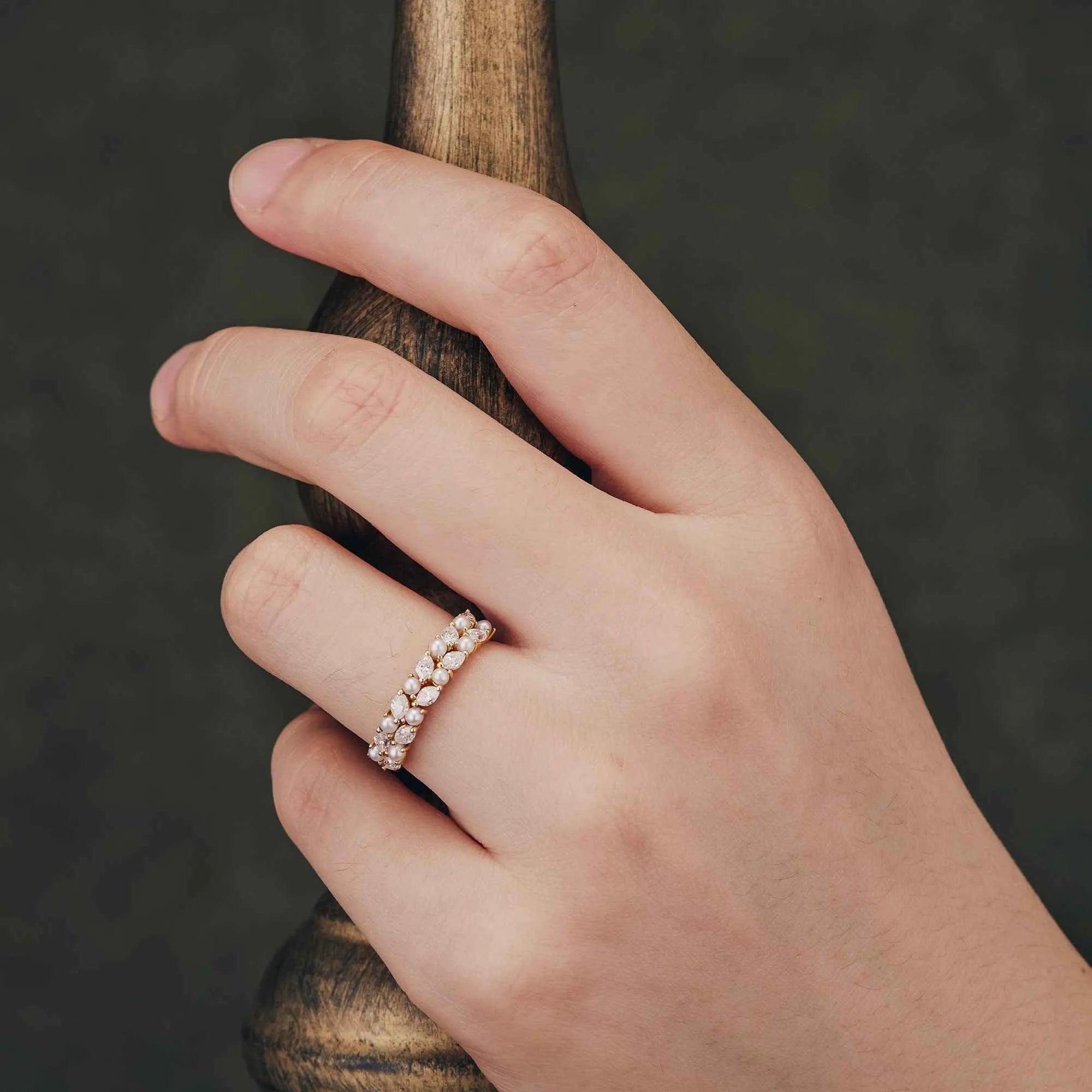 Freshwater Pearl & Moissanite Wedding Band - GemsMagic - GemsMagic