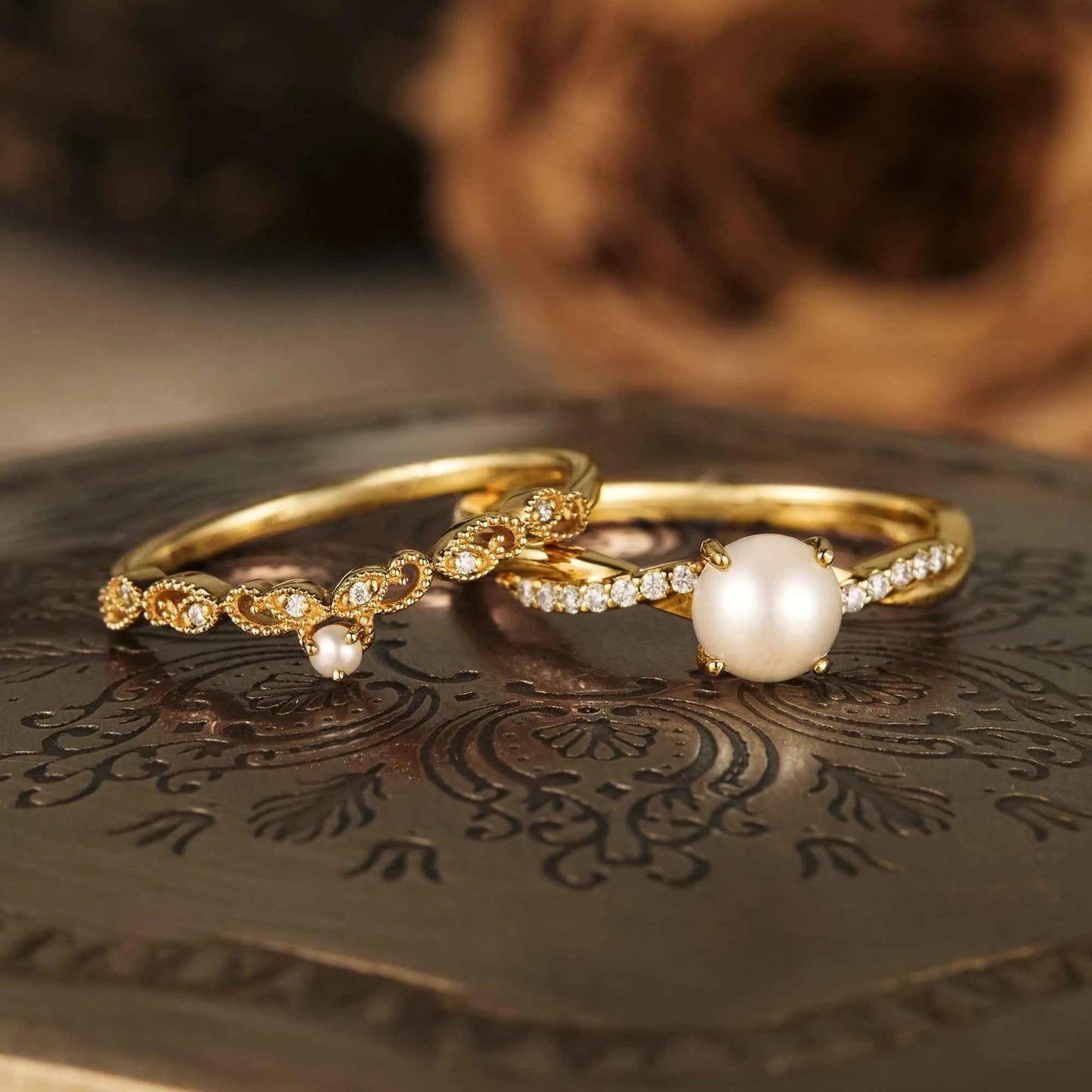 Graceful Pearl Engagement Ring Set 2pcs - GemsMagic - GemsMagic