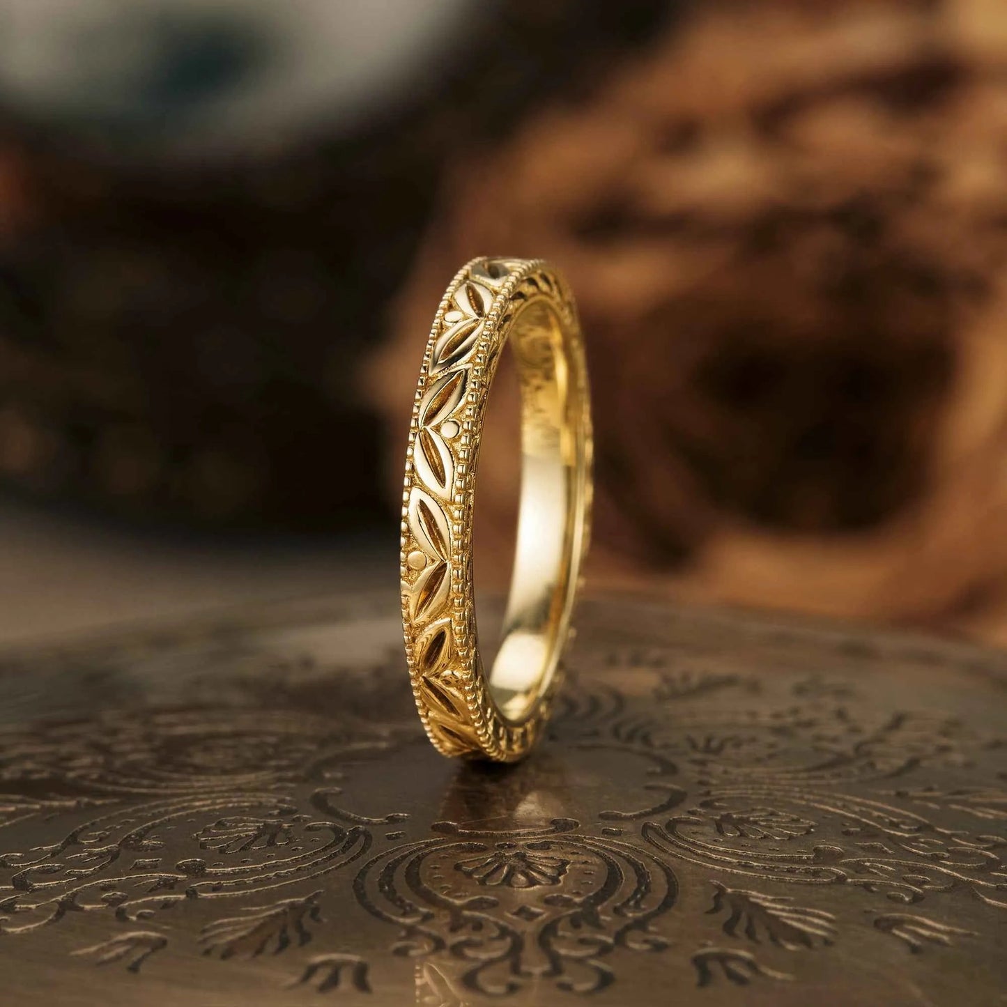 Handmade Engraved Natural Inspired Leaf Wedding Band - GemsMagic - GemsMagic