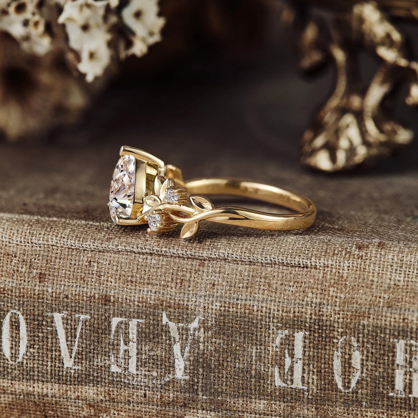 Jade Plant Inspired Lab Grown Diamond Engagement Ring - Eliana - GemsMagic - GemsMagic