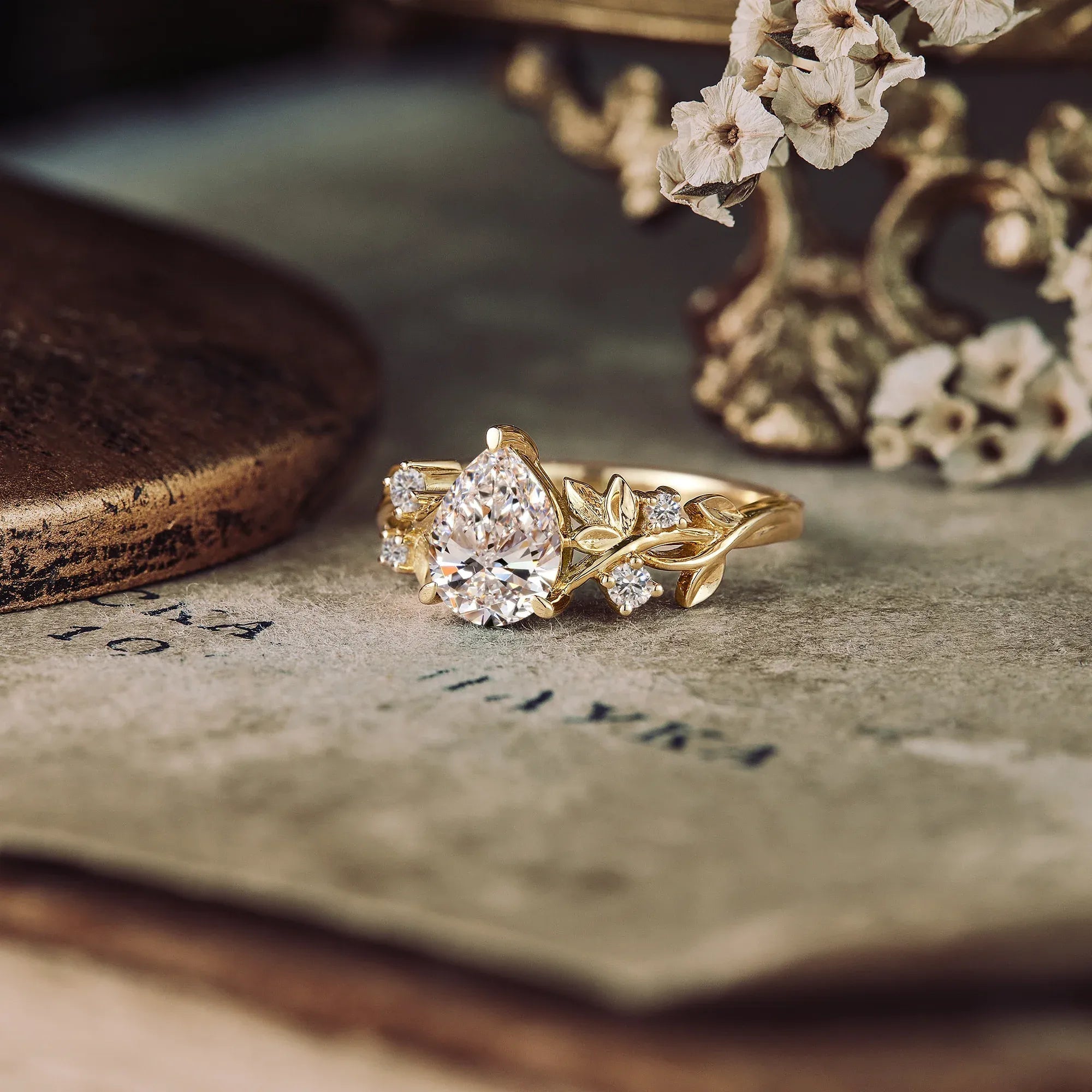 Jade Plant Inspired Lab Grown Diamond Engagement Ring - Eliana - GemsMagic - GemsMagic