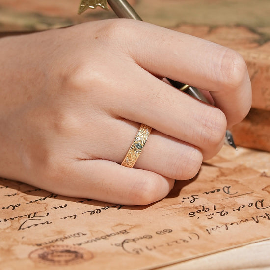 Kite Cut Bezel Moss Agate Leaf Inspired Men's Ring - GemsMagic