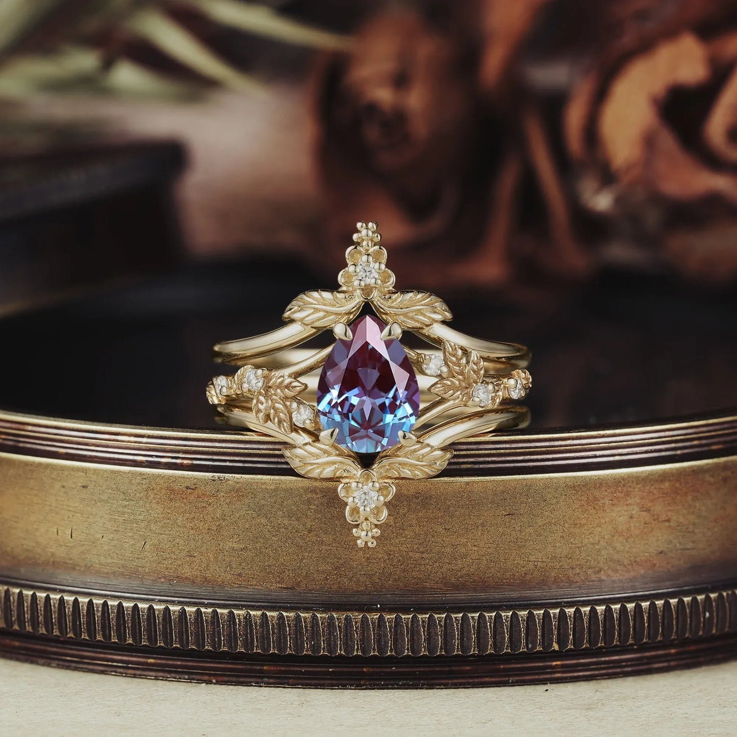 Leaf and Flower Elegance: The Alexanderite Ring Set | Victoria - GemsMagic