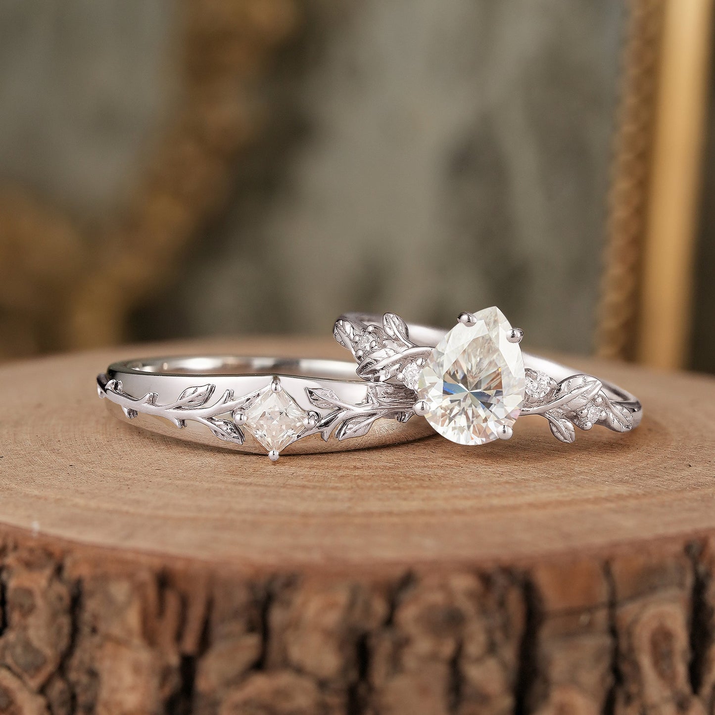 Leaf lnspired Moissanite Couple Ring Set - Lock & Key - GemsMagic