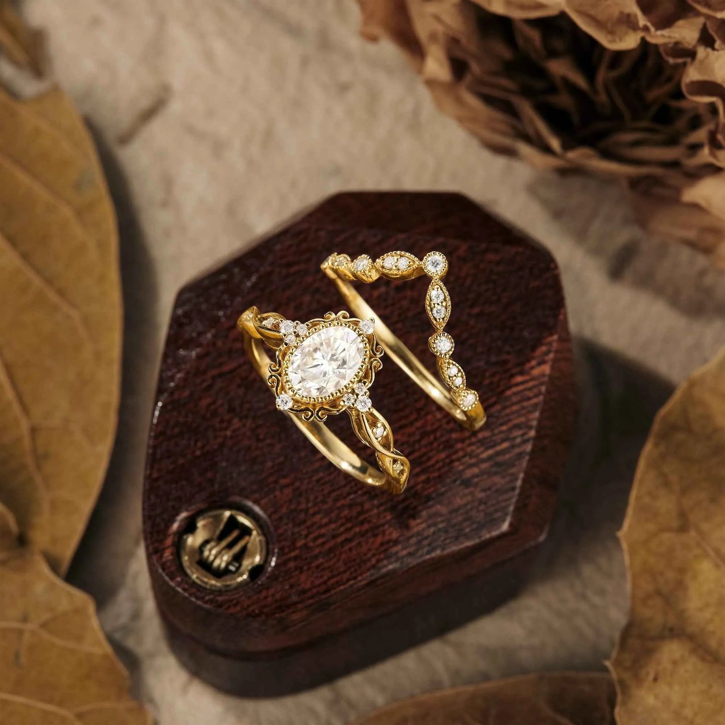 Moissanite Filigree Engagement Ring Set 2pcs - GemsMagic - GemsMagic