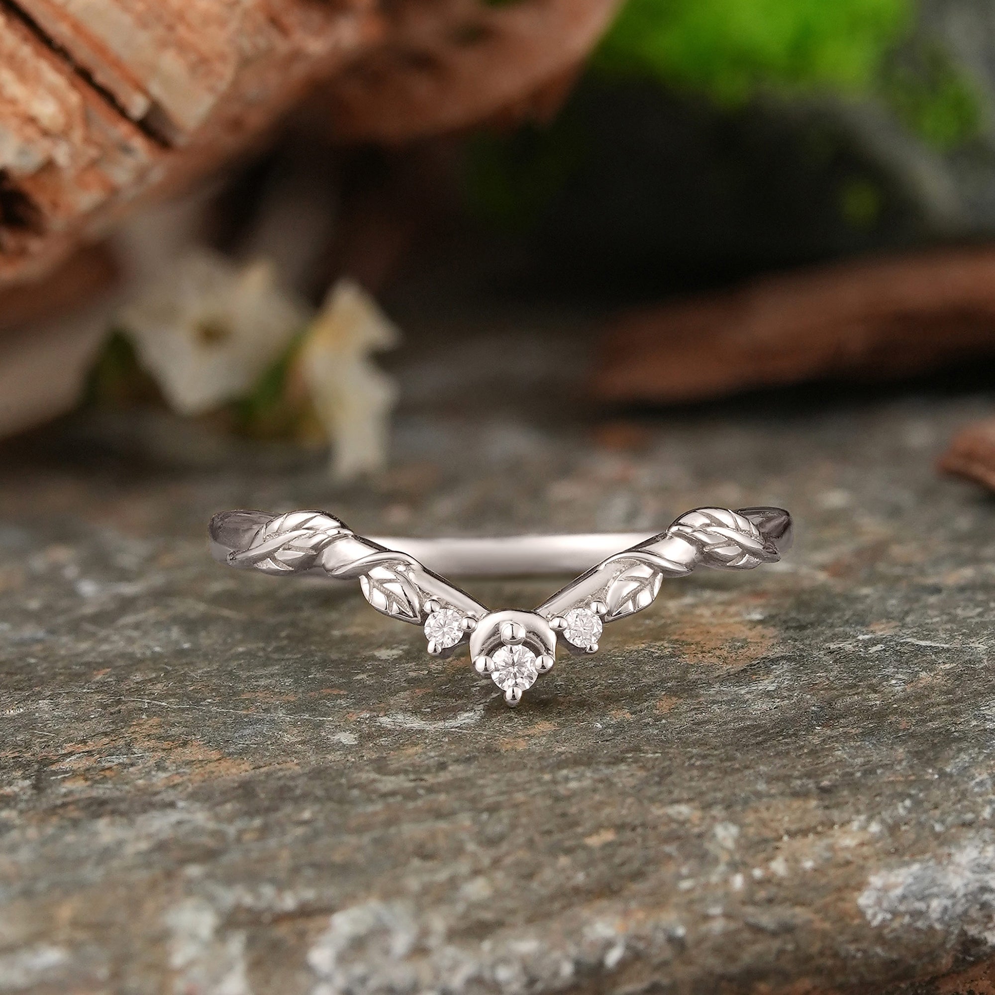 Moissanite Moon And Leaf Inspired Curved Wedding Band - Melia - GemsMagic