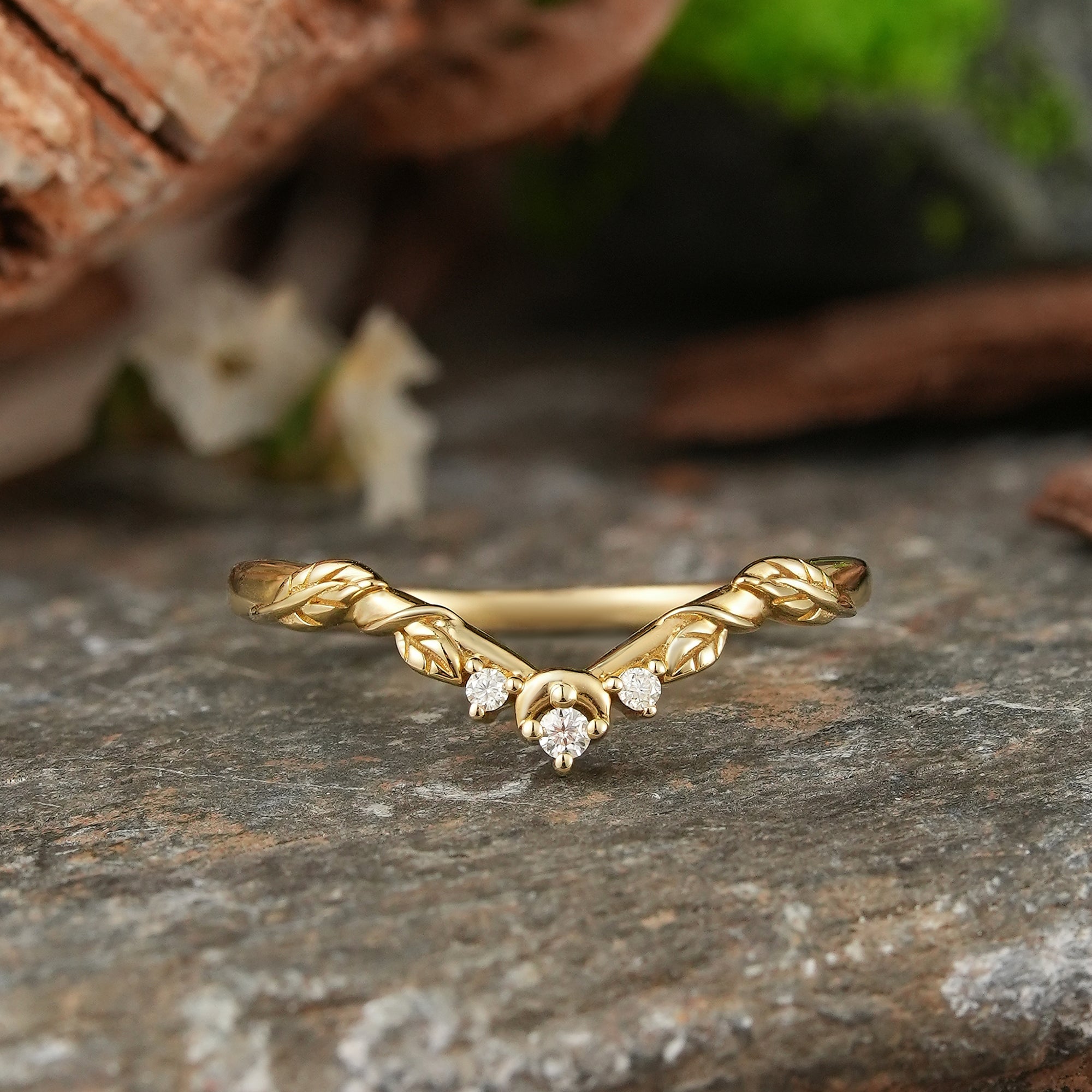 Moissanite Moon And Leaf Inspired Curved Wedding Band - Melia - GemsMagic