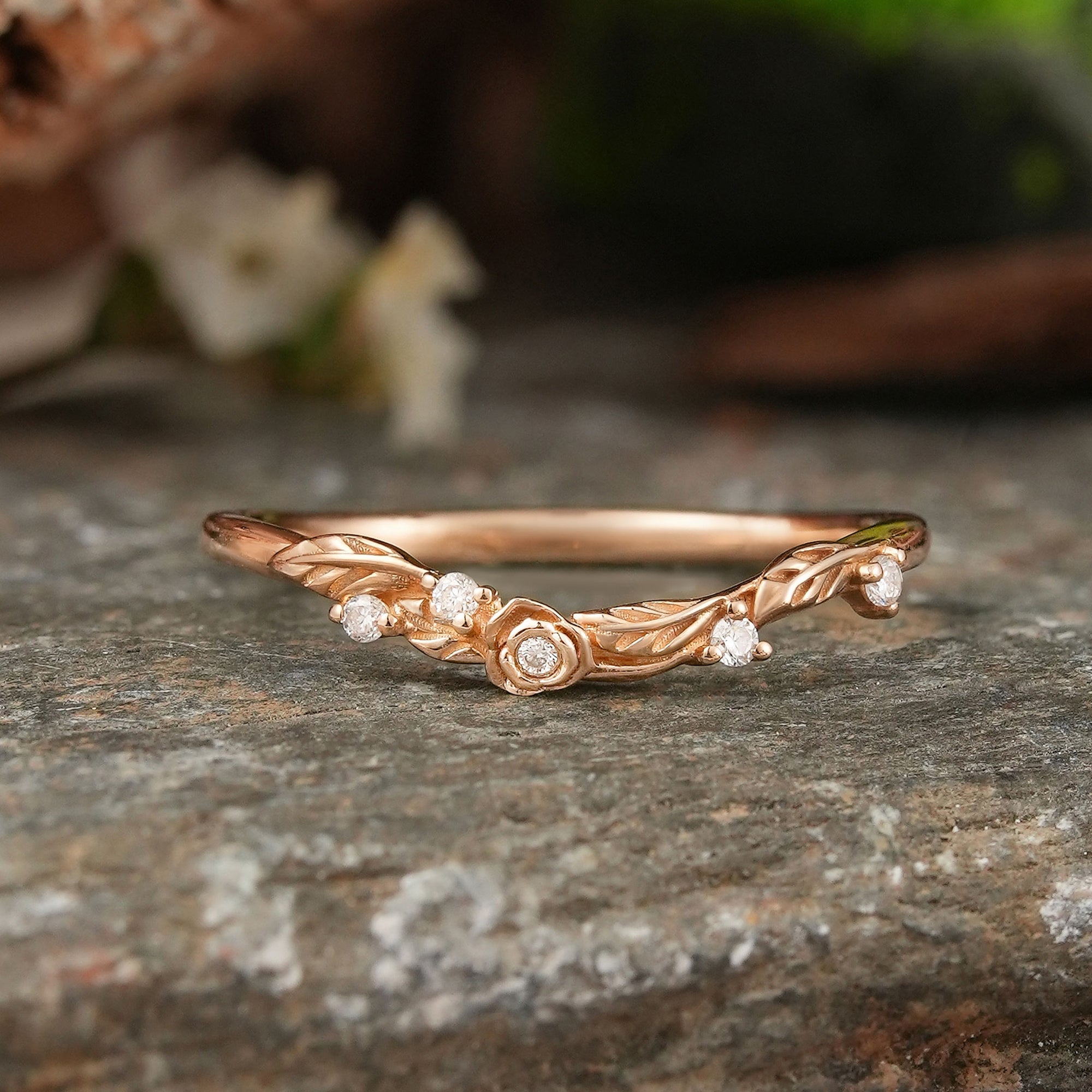 Moissanite Nature Inspired Curved Wedding Ring - Linden - GemsMagic