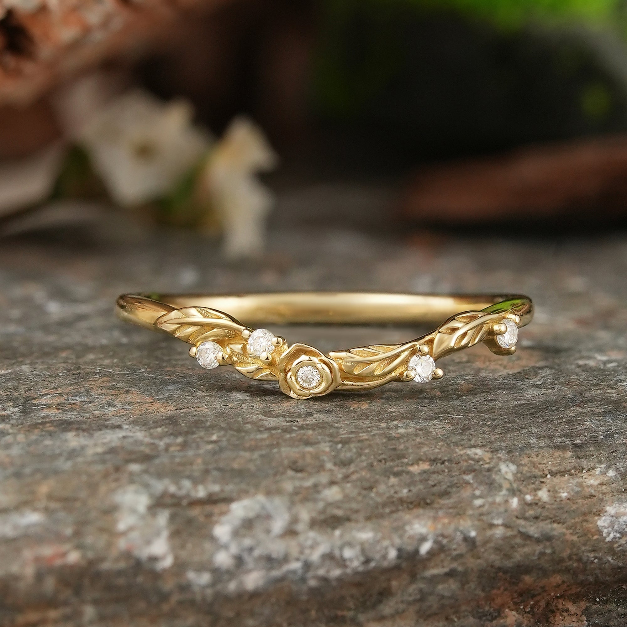 Moissanite Nature Inspired Curved Wedding Ring - Linden - GemsMagic