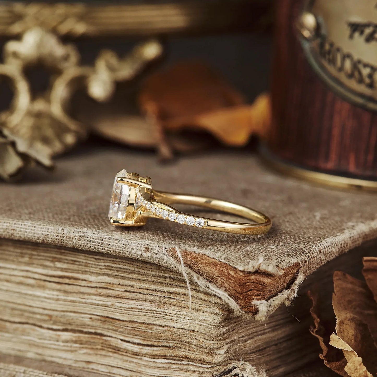 Moissanite Twisted Leaf Engagement Ring - GemsMagic - GemsMagic