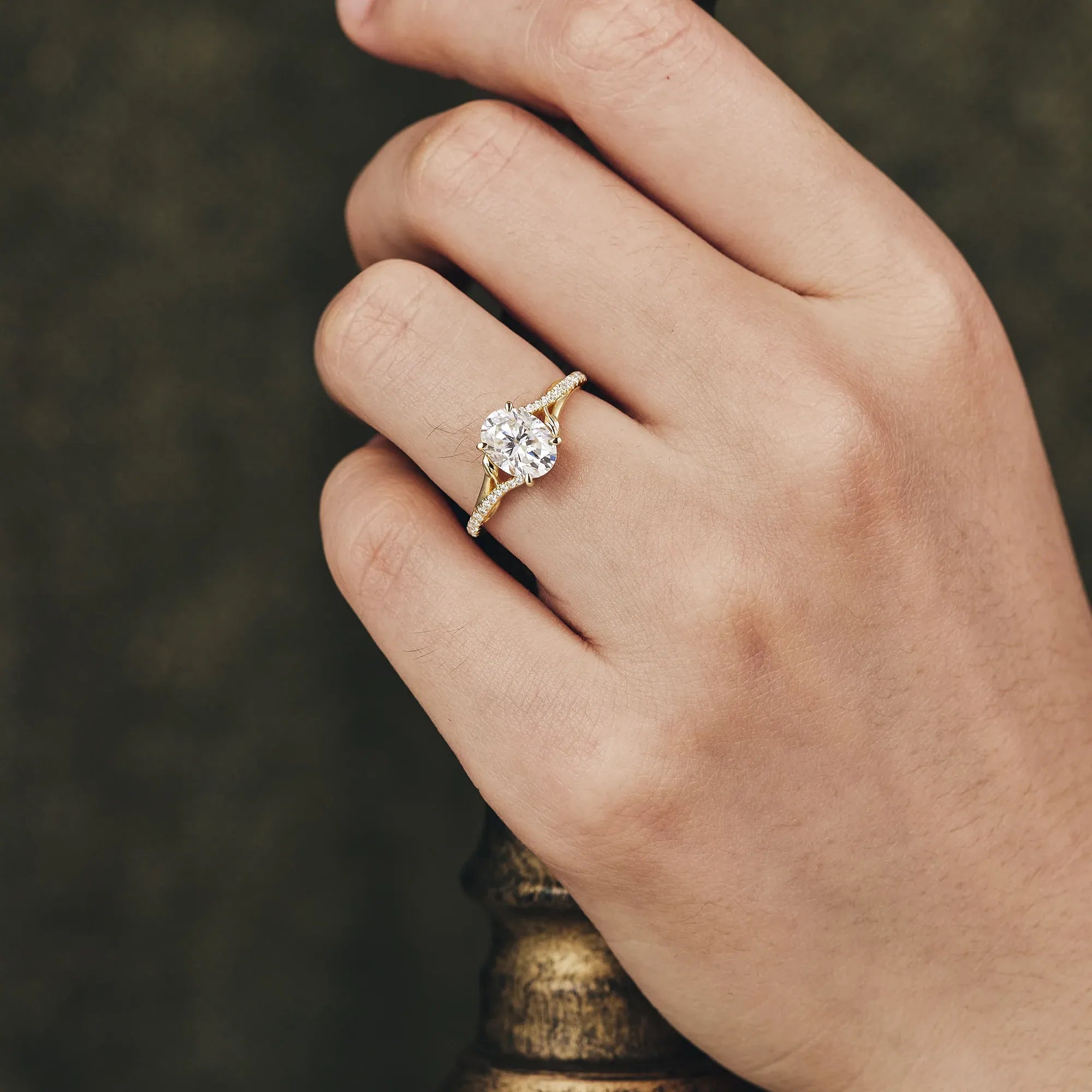 Moissanite Twisted Leaf Engagement Ring - GemsMagic - GemsMagic