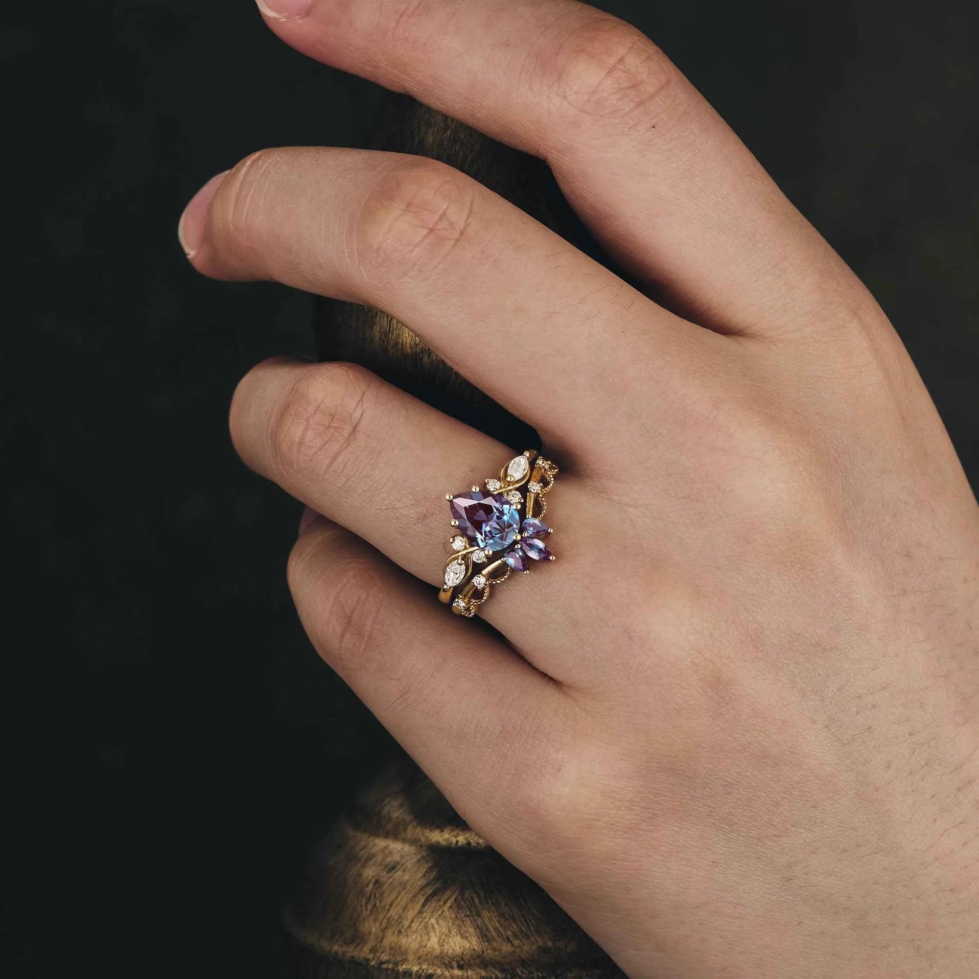 Morning Glory Inspired Alexandrite Ring Set 2pcs - GemsMagic - GemsMagic