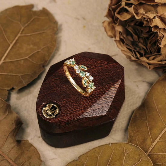 Nature Inspired Grapevine Leaf Ring - Ondine - GemsMagic - GemsMagic
