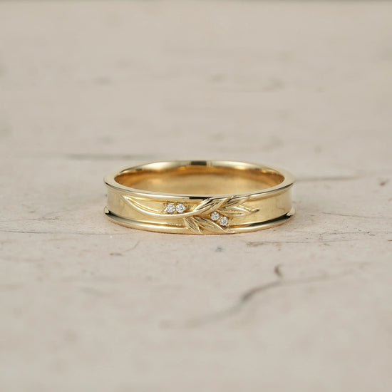 Nature - Inspired Men's Band with Moissanite - Bennett - GemsMagic